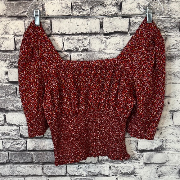 Universal Thread Floral Pattern Shirt Size Medium - Picture 3 of 8